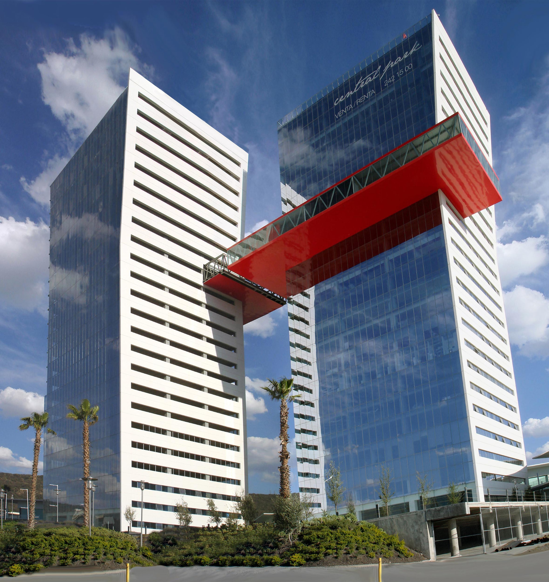 Torre corporativa sede de RedCIMA